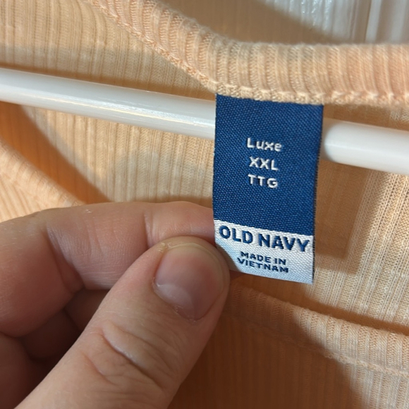 Old Navy Luxe Peach Ribbed Knit Short Sleeve Top size XXL - Picture 3 of 5